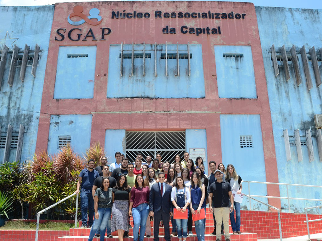 Universitários ampliam conhecimento com visita ao Complexo Prisional