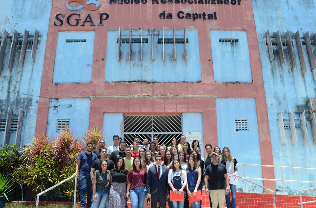 Universitários ampliam conhecimento com visita ao Complexo Prisional